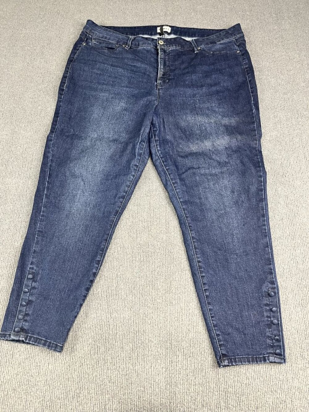 Rebel Wilson X Angels Womens Plus Dark Wash Denim Crop Jeans Side Button 22W